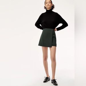 Aritzia Babaton Wayne Skirt size 6